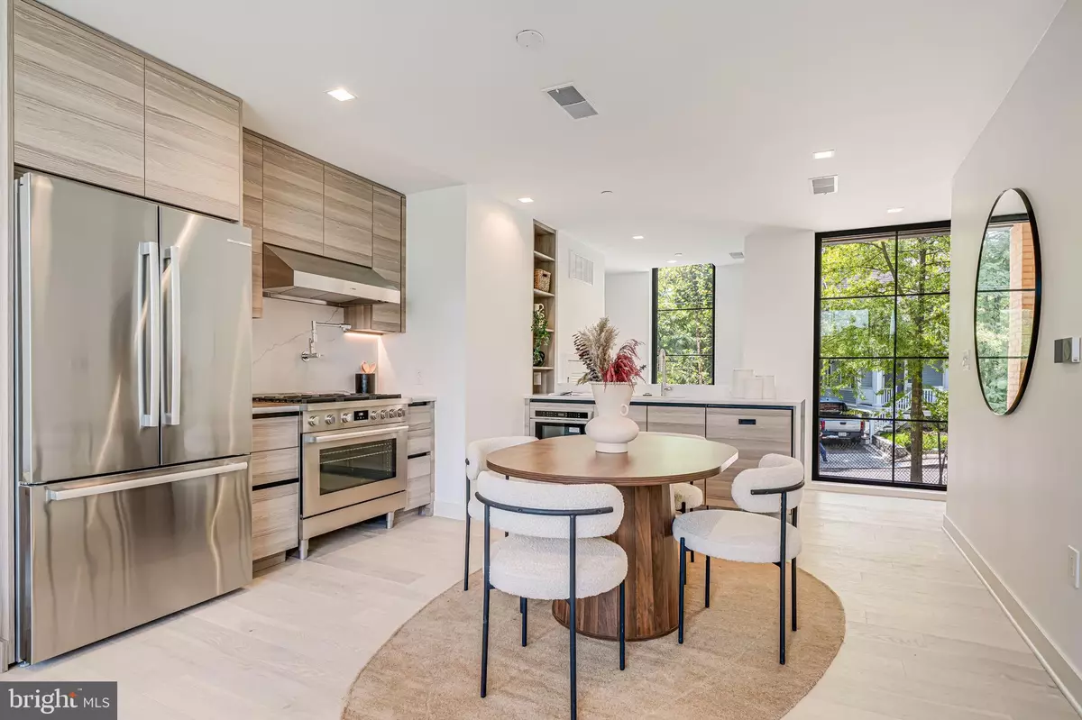 Washington, DC 20008,2903 NEWARK ST NW