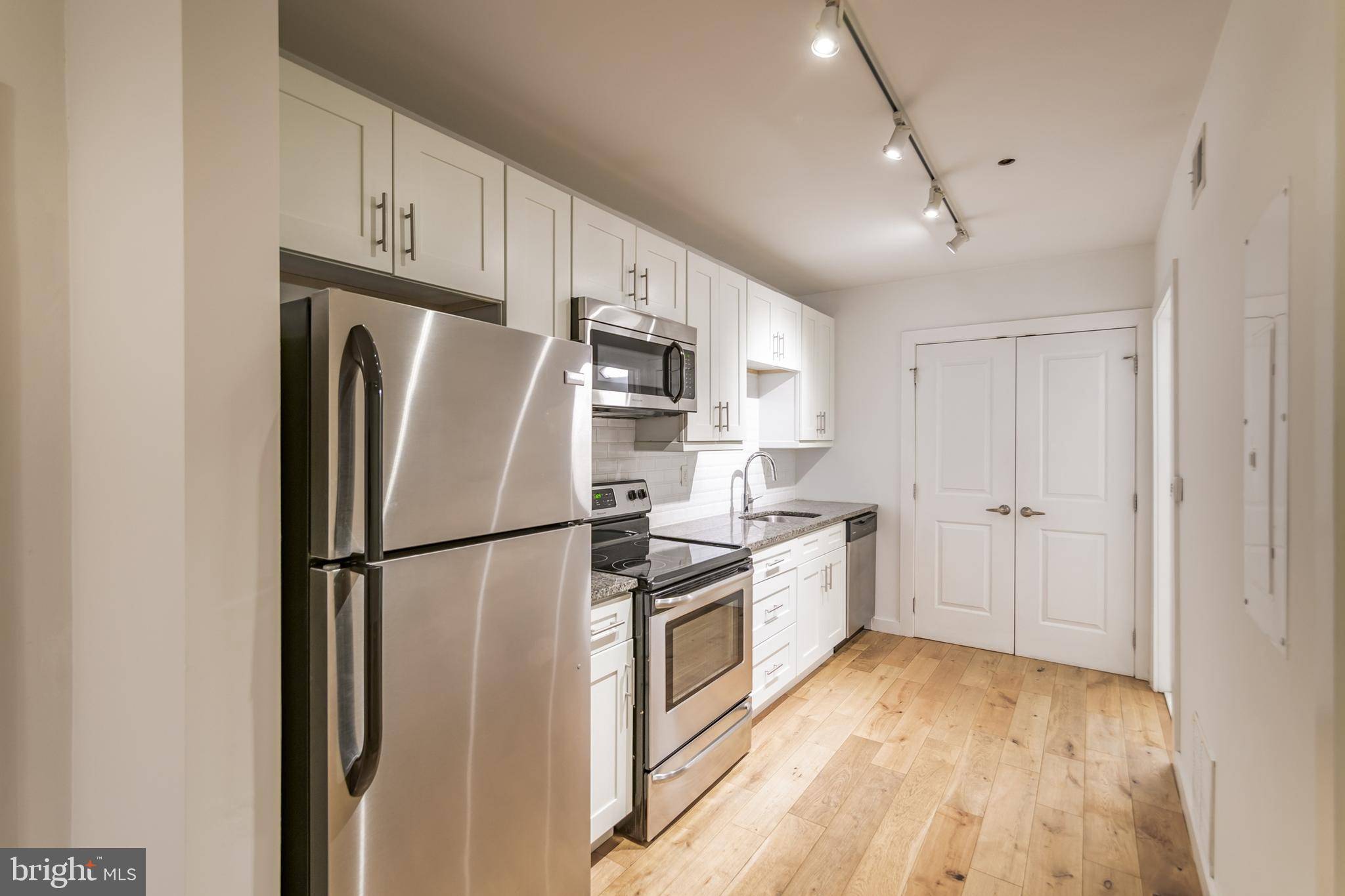 Philadelphia, PA 19106,224 CHURCH ST #UNIT 217
