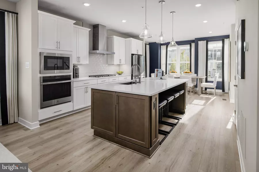 6609 COWLEY ST, Middle River, MD 21220