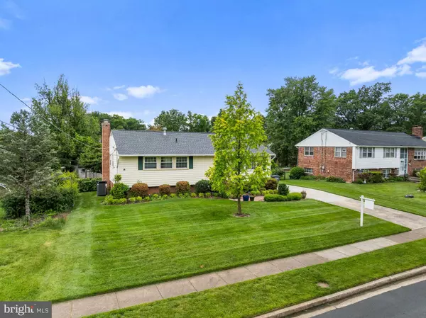 Centreville, VA 20120,15007 CARLBERN DR