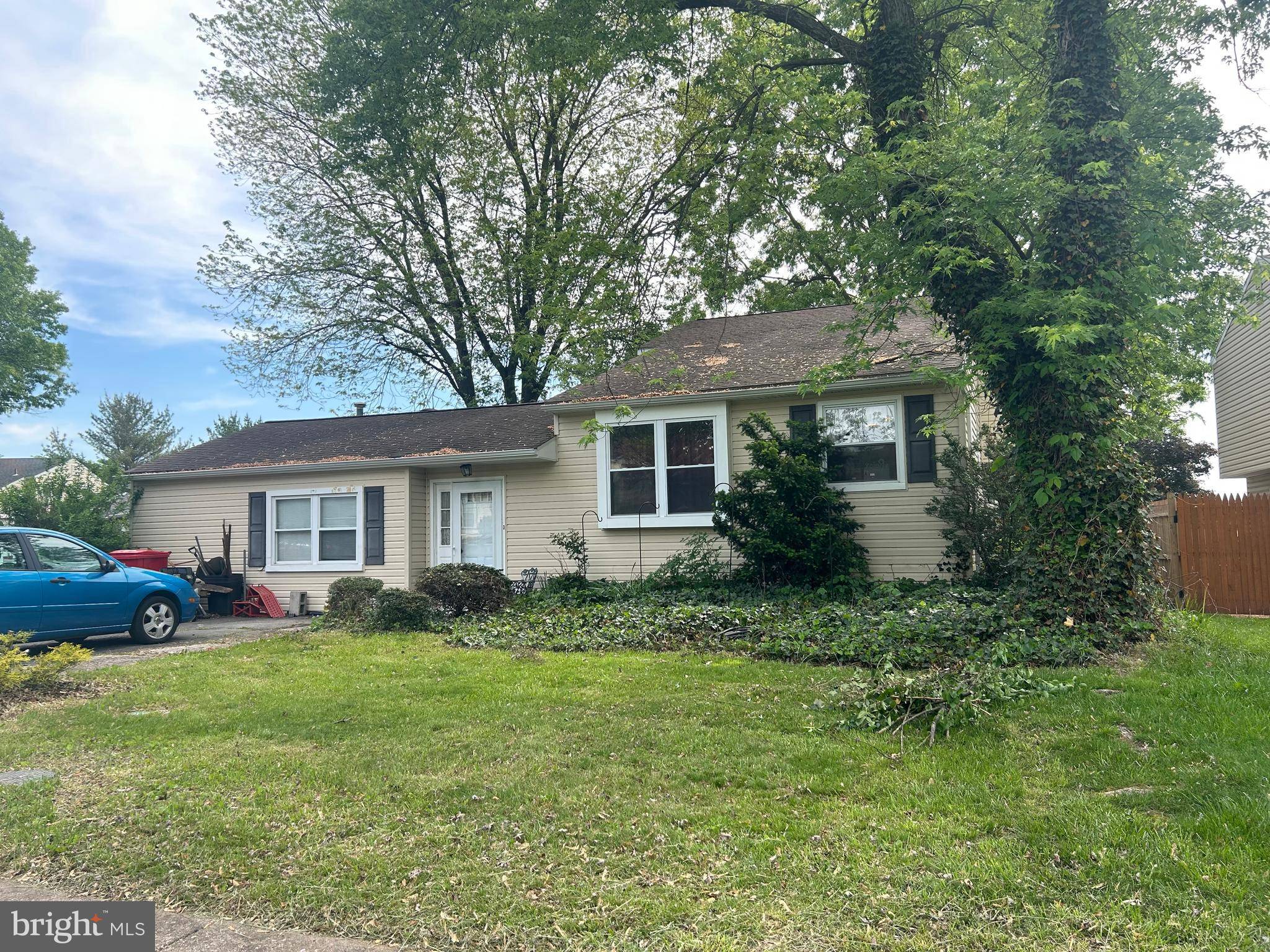 Reading, PA 19606,345 WISTERIA AVE