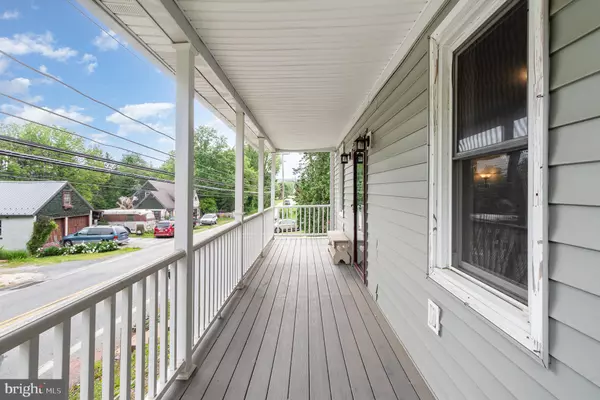Mechanicsburg, PA 17055,1532 MAIN ST