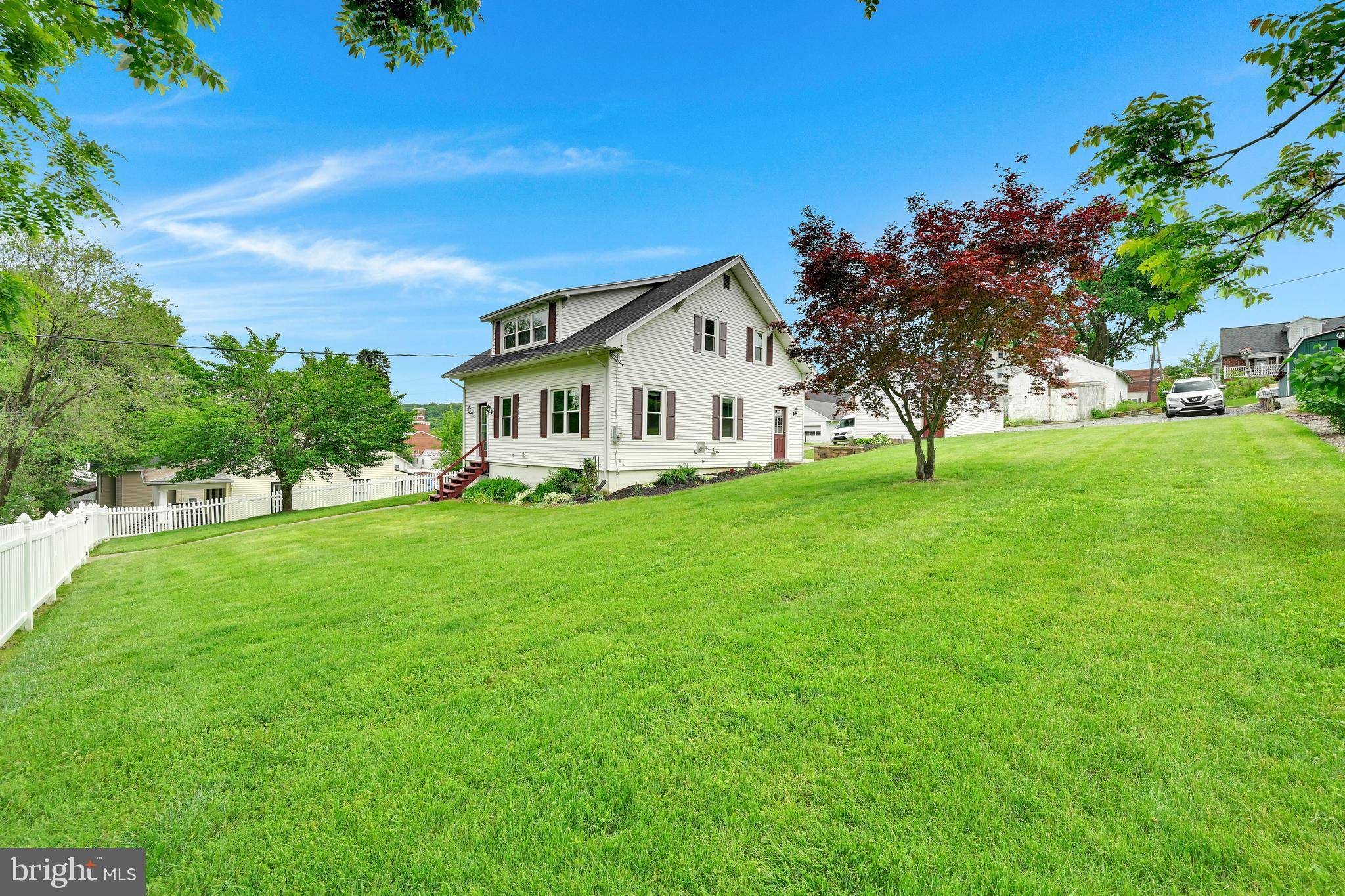 25 W MILL ST,  Pine Grove,  PA 17963