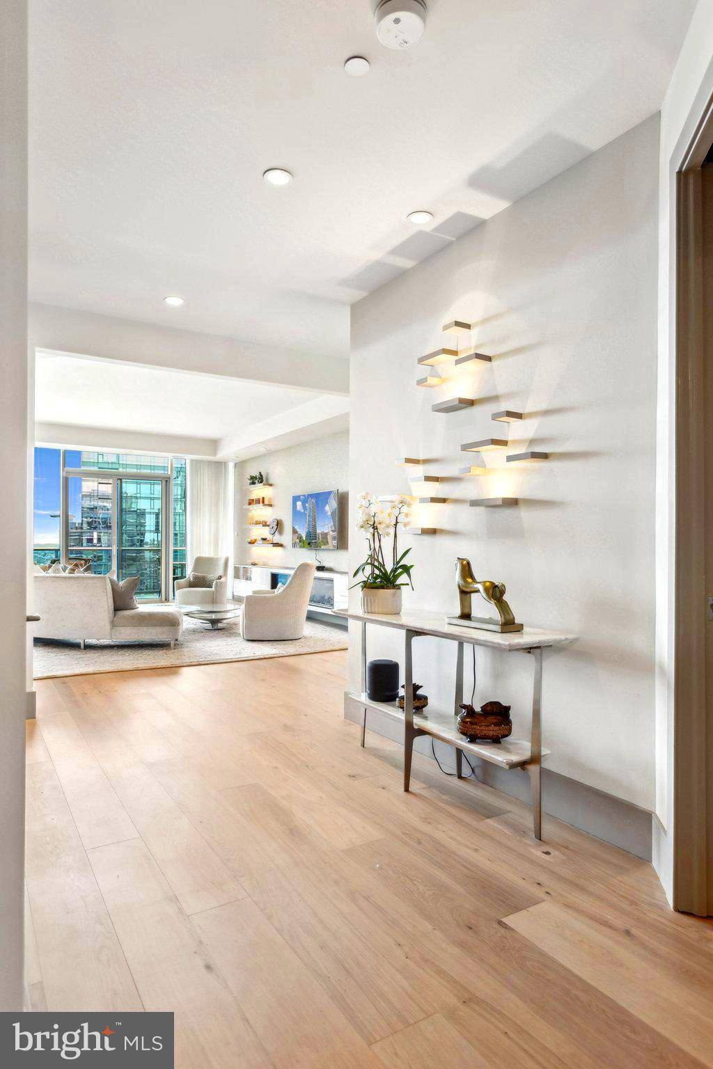 Arlington, VA 22209,1881 N NASH ST #2309