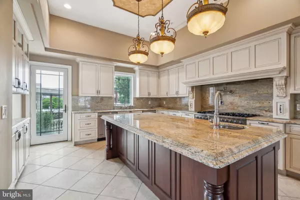 3135 S UBER ST, Philadelphia, PA 19145
