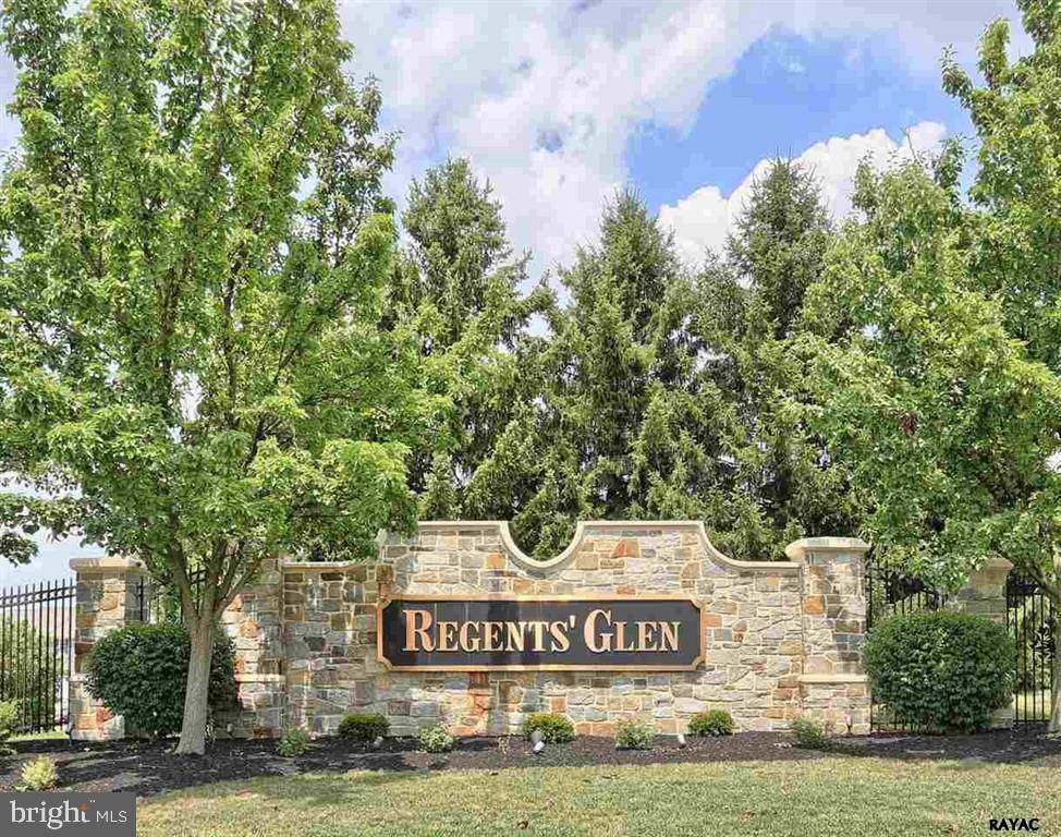 York, PA 17403,1285 RANNOCH LN