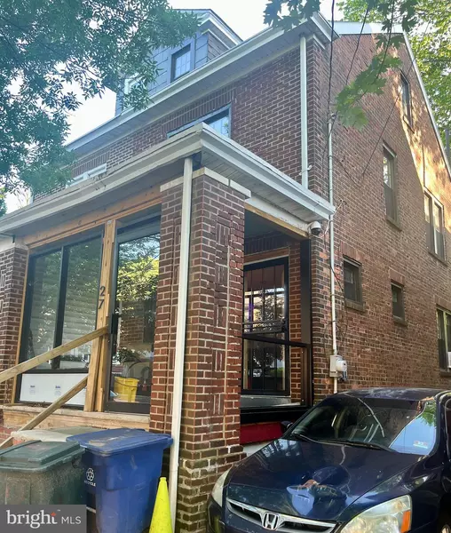 27 HOLLYWOOD AVE, Trenton, NJ 08609