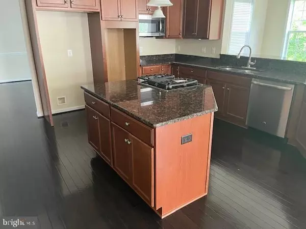 Upper Marlboro, MD 20772,9603 MANOR OAKS VW