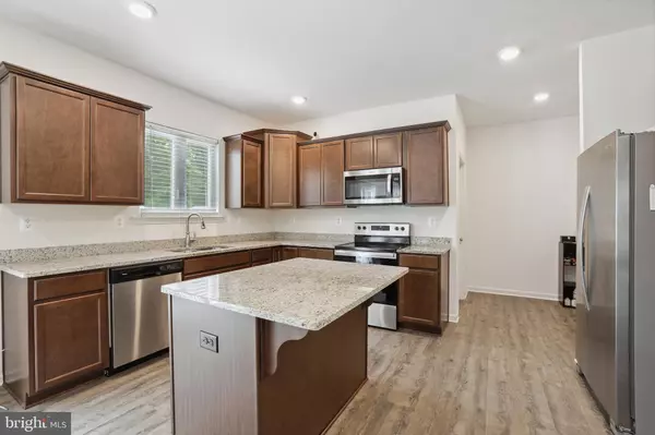 King George, VA 22485,11041 LEE STREET