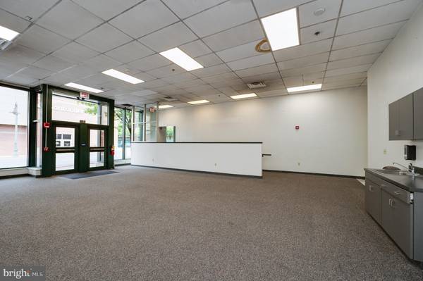 Reading, PA 19602,722 CHERRY ST