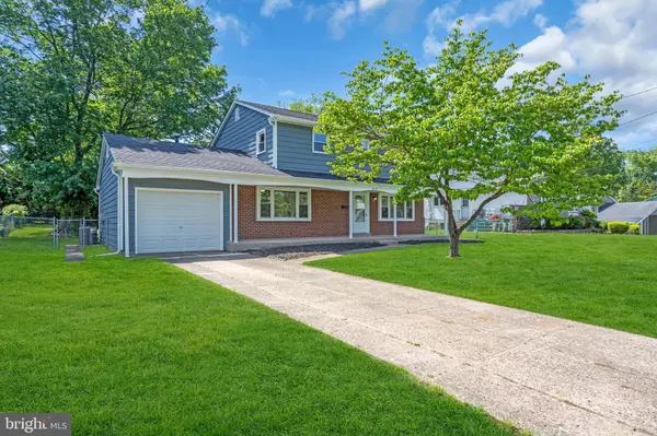 Cherry Hill, NJ 08003,414 LAVENDER HILL DR