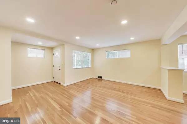 Washington, DC 20011,5108 11TH ST NE