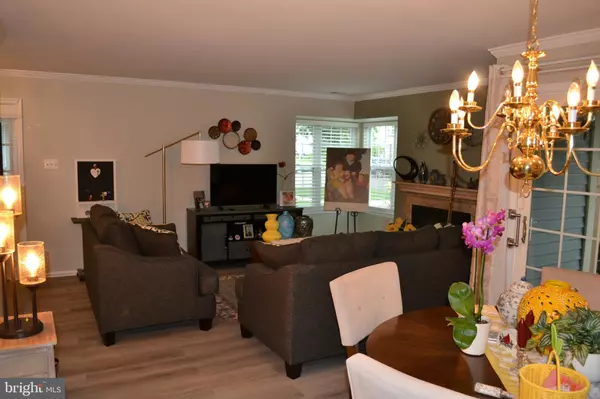 Robbinsville, NJ 08691,271 ANDOVER PL