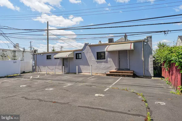 Levittown, PA 19057,1005 GREEN LN