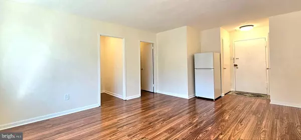 Arlington, VA 22209,1121 ARLINGTON BLVD #937