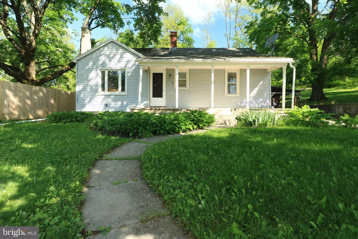 Millheim, PA 16854,250 E MAIN ST