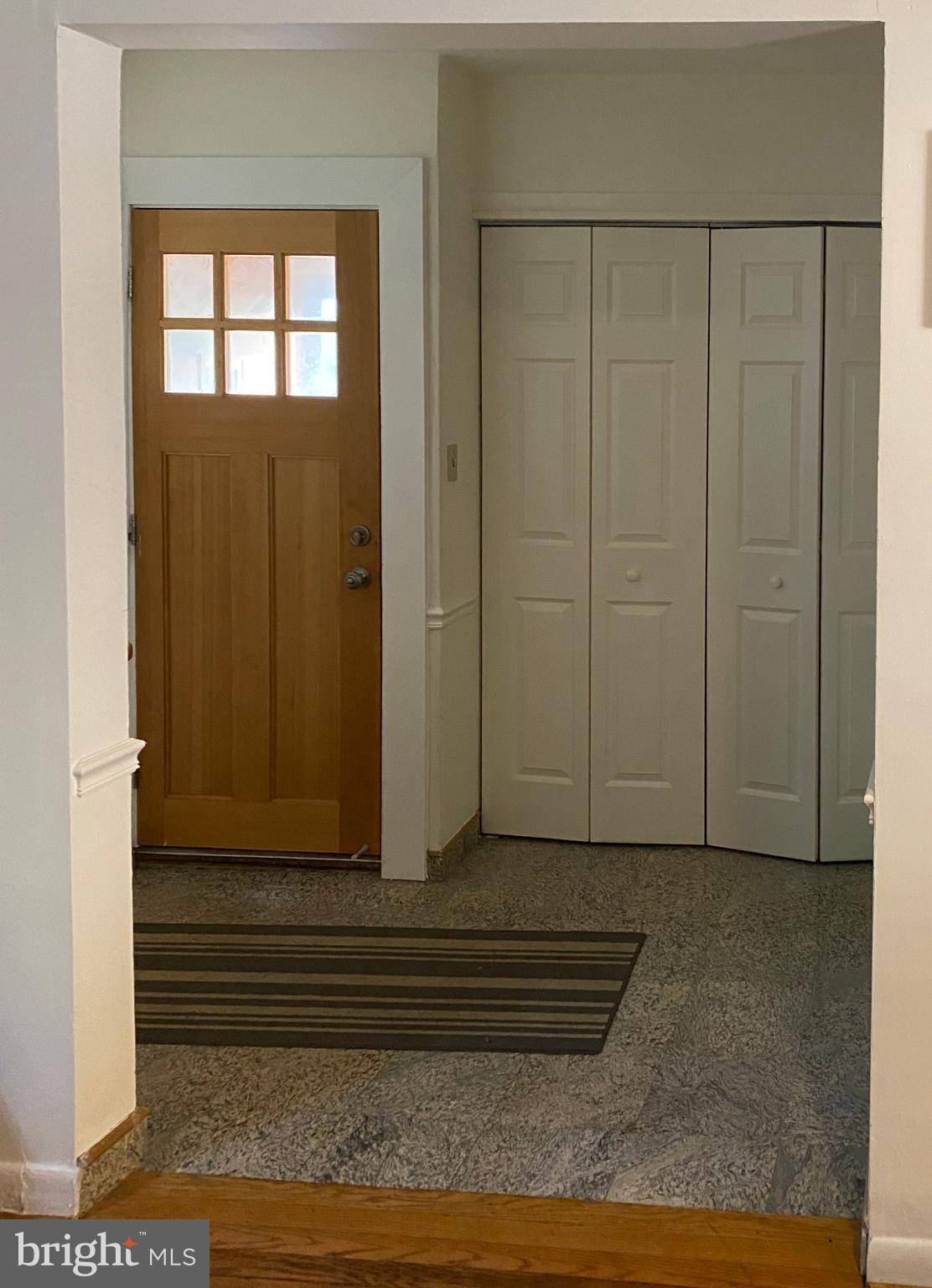Arlington, VA 22207,2905 24TH ST N