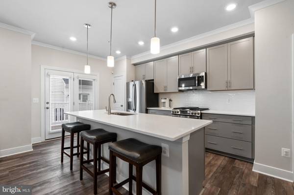 Woodbridge, VA 22191,15590 GRADE LINE PL