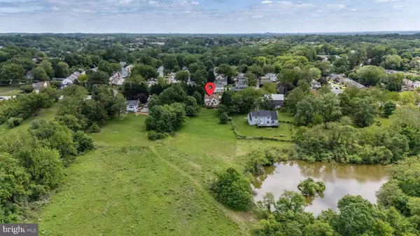 Newark, DE 19711,423 POLLY DRUMMOND HILL RD