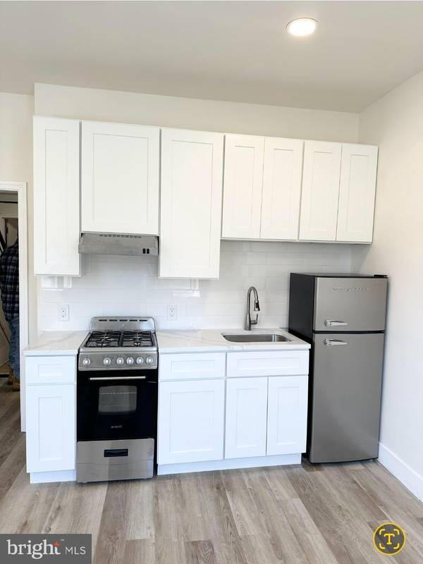 Philadelphia, PA 19147,1532 S 2ND ST #2F