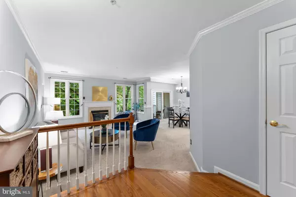 Alexandria, VA 22311,4669 LAWTON WAY #104