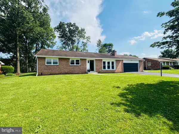 Lebanon, PA 17042,424 E EVERGREEN RD
