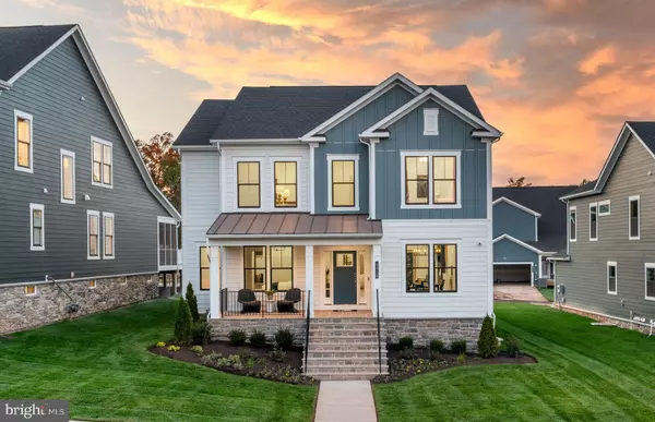 18252 HOBBES REST LN, Leesburg, VA 20176