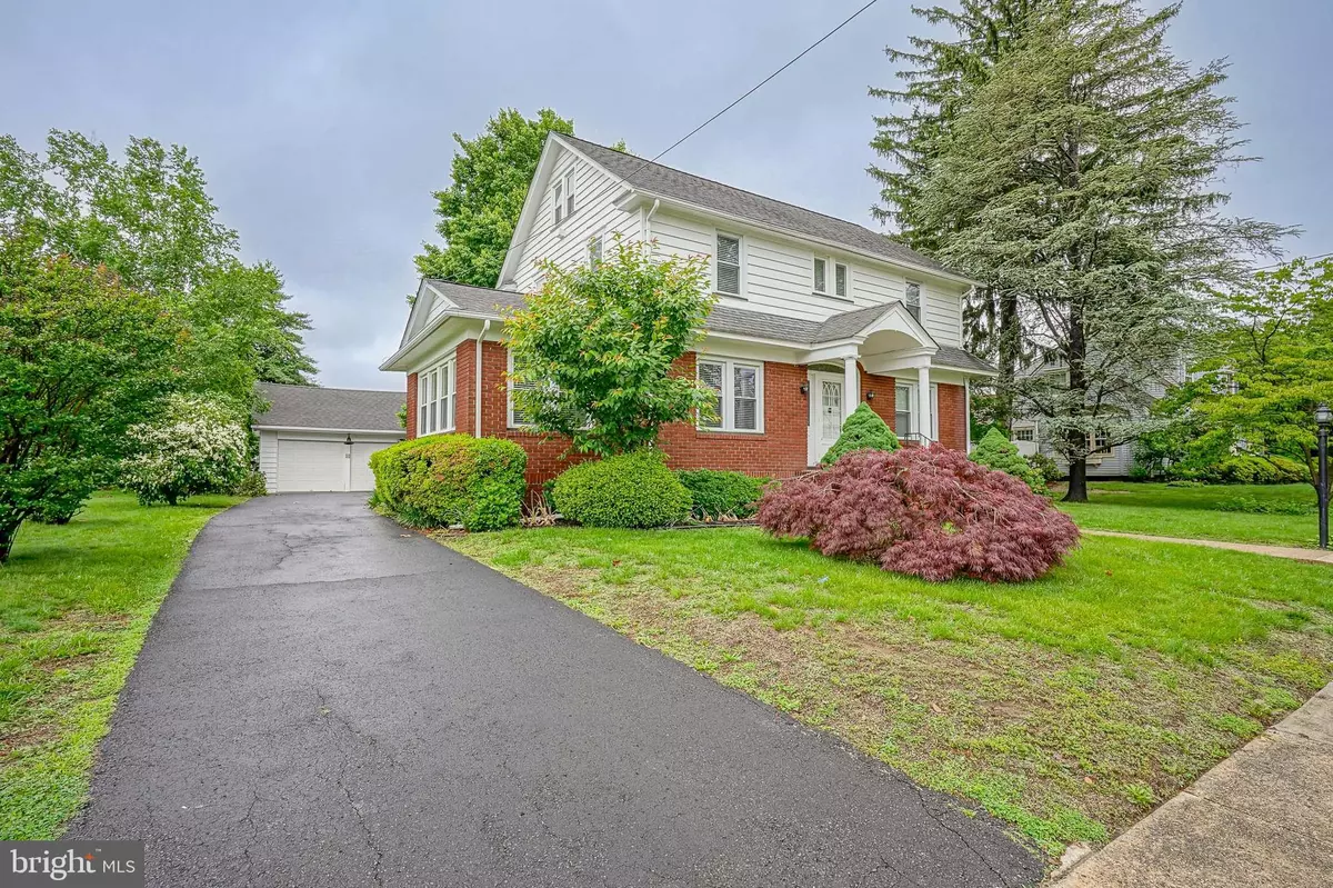 Woodbury, NJ 08096,27 N WARREN ST