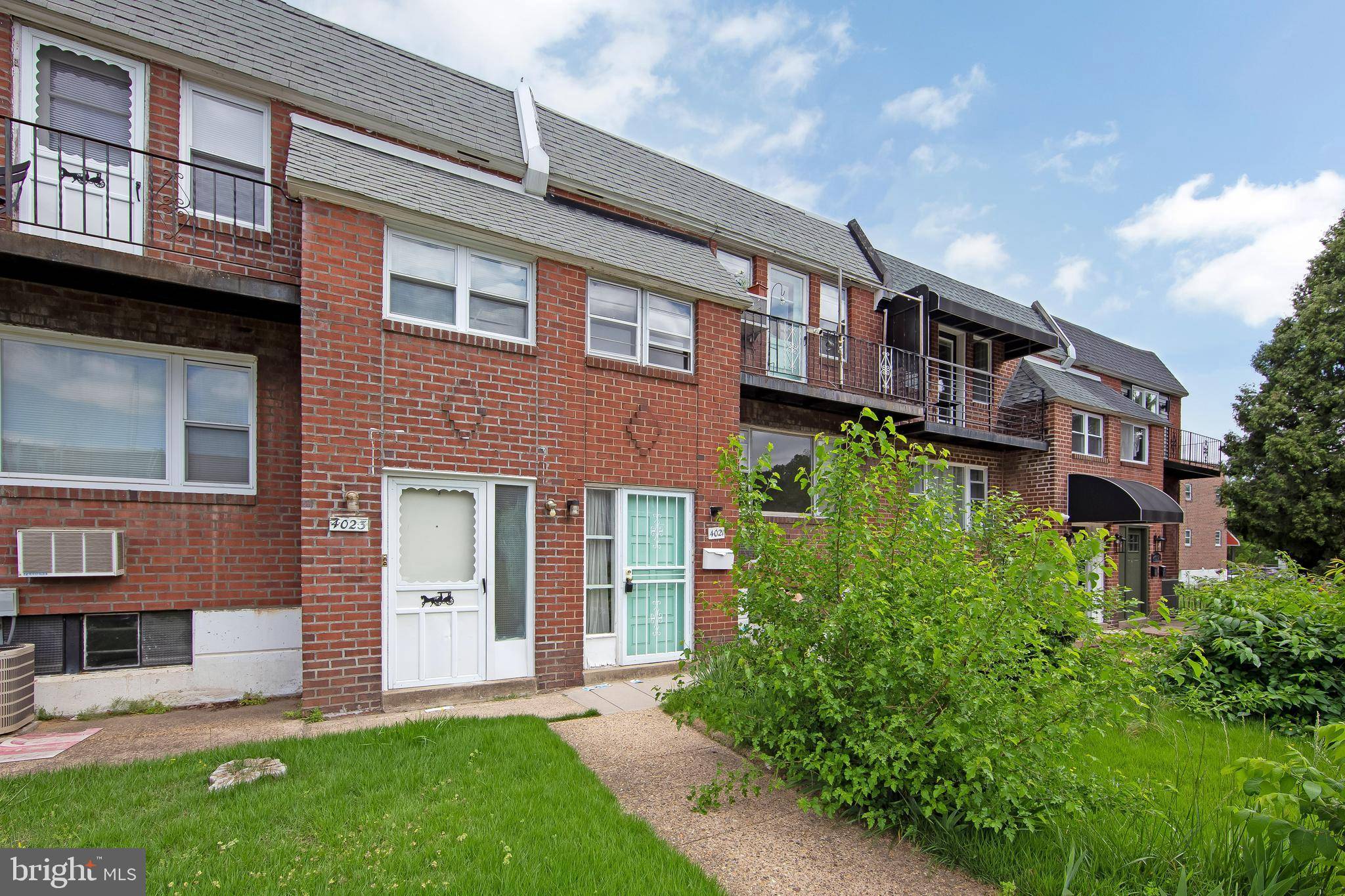 Philadelphia, PA 19131,4021 BALWYNNE PARK RD