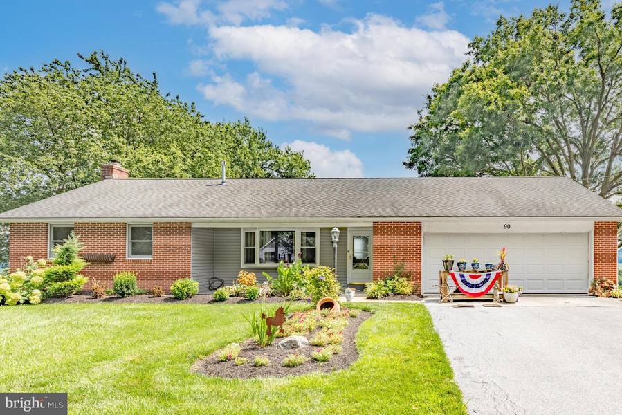 90 UPPER VALLEY RD, Christiana, PA 17509