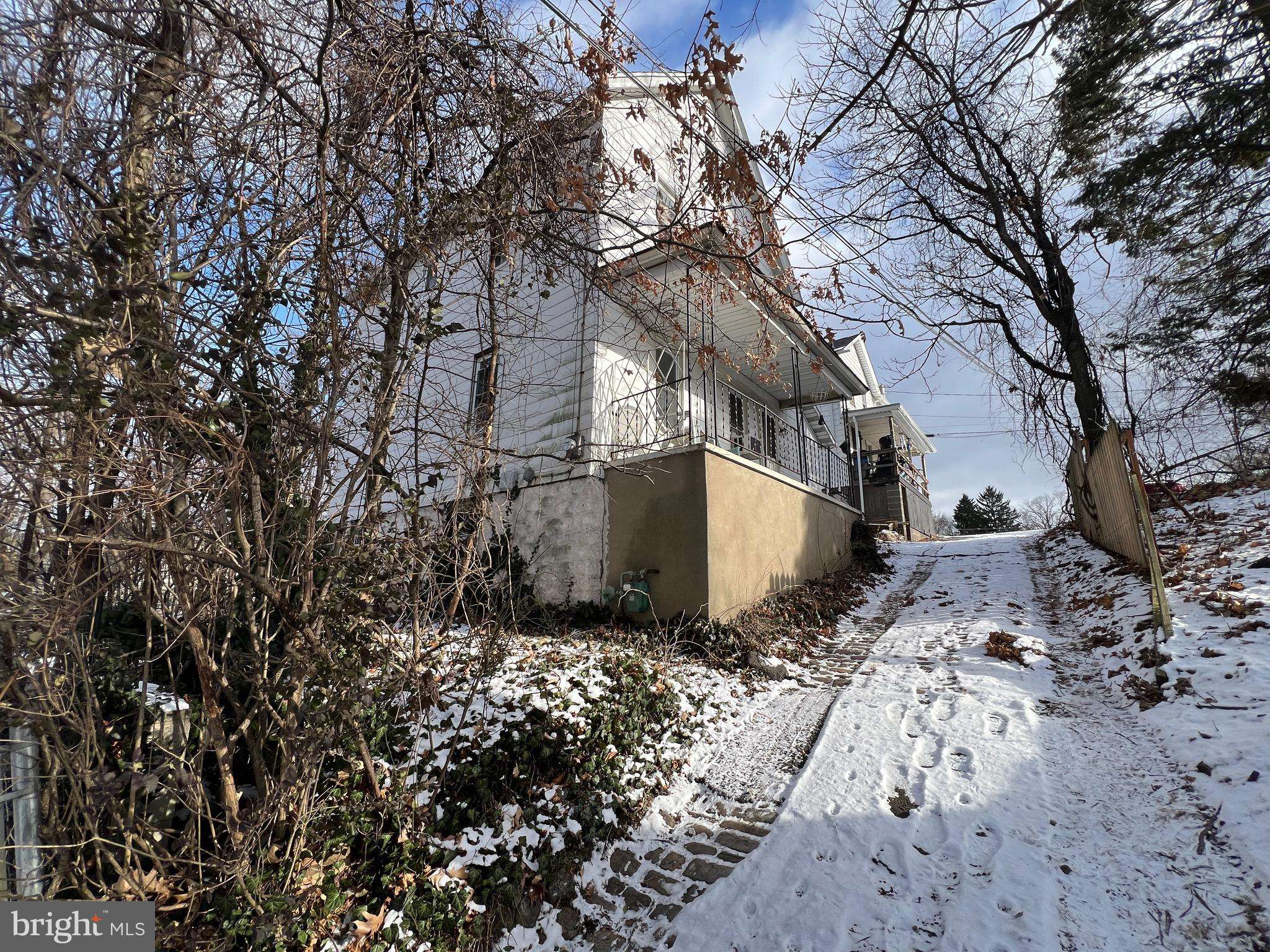 Scranton, PA 18509,1320 MIDDLE REAR WYOMING