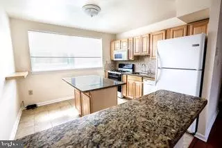 Glenside, PA 19038,901 E PLEASANT AVE