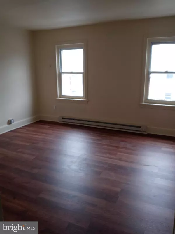 Philadelphia, PA 19133,2223 N HANCOCK ST #3