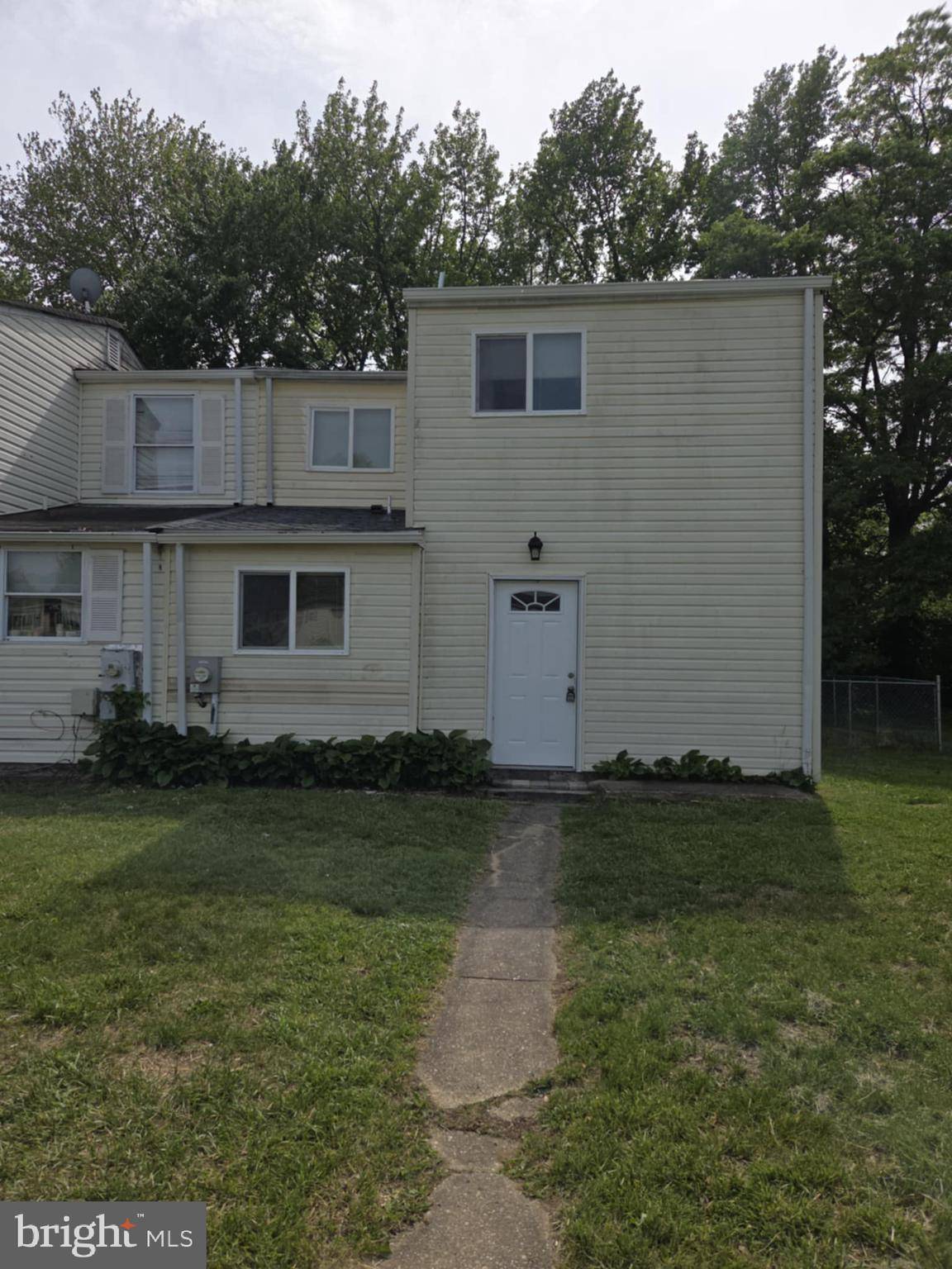 Newark, DE 19702,2 PLOVER CIR