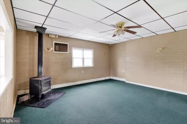 Bernville, PA 19506,166 TULPEHOCKEN ST