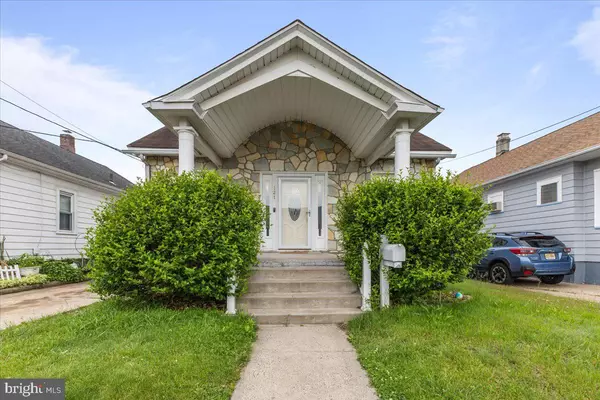 121 EMANUEL ST, Hamilton, NJ 08610