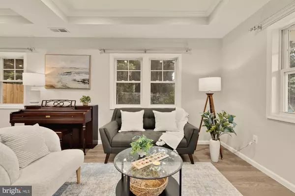 Falls Church, VA 22042,3124 CHEPSTOW LN