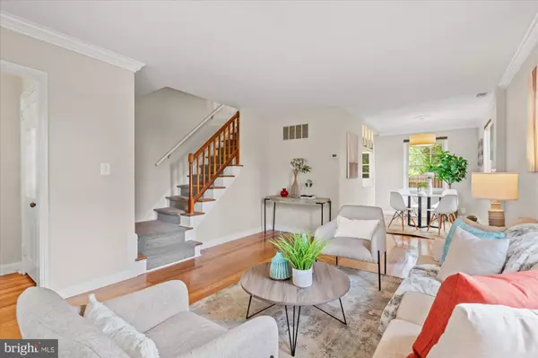 Arlington, VA 22206,3356 S WAKEFIELD ST #A