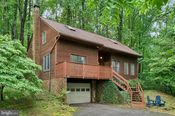 448 NEWTON DR, Linden, VA 22642