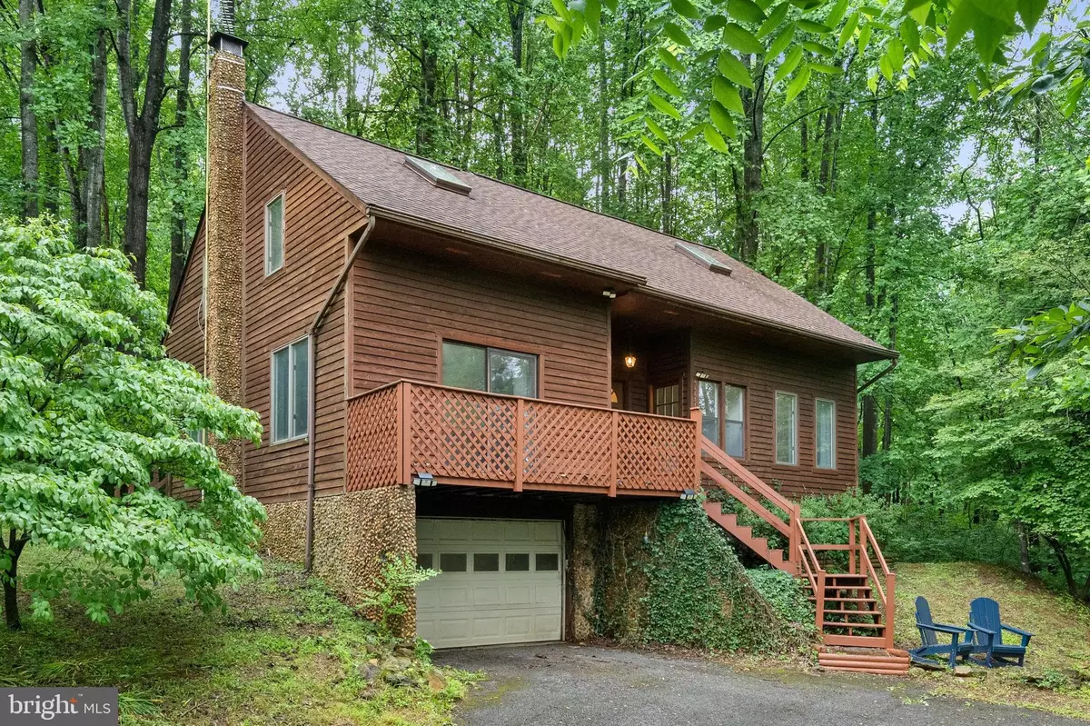 Linden, VA 22642,448 NEWTON DR