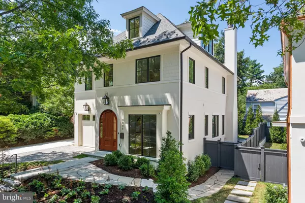 4905 VAN NESS ST NW, Washington, DC 20016