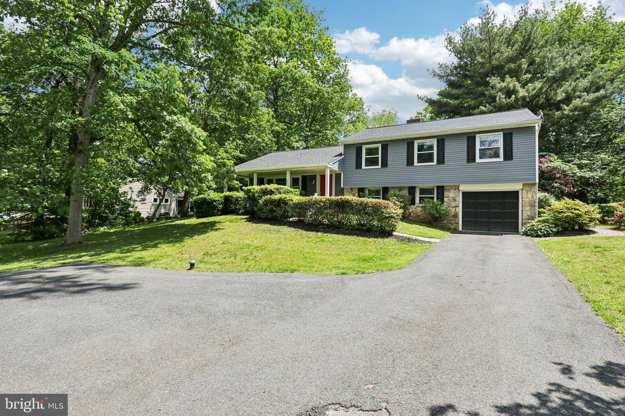 Media, PA 19063,26 E KNOWLTON RD