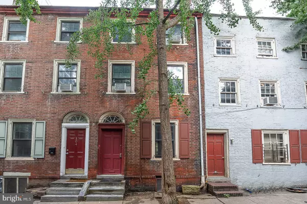 Philadelphia, PA 19102,106 N MOLE ST