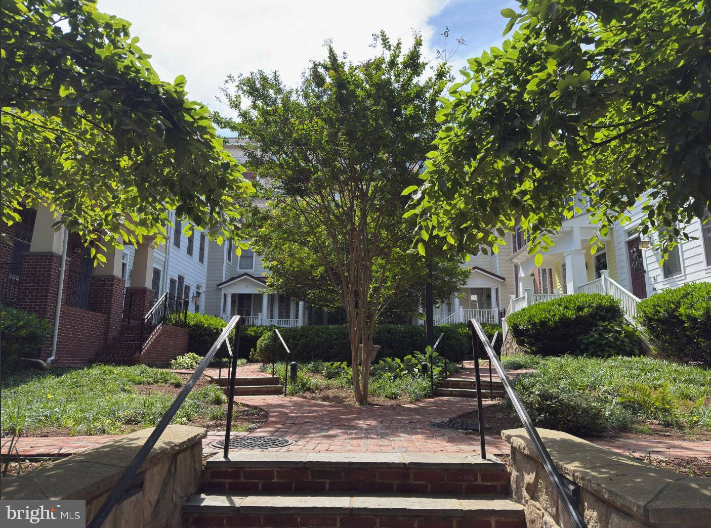 1310 DANVILLE ST N, Arlington, VA 22201