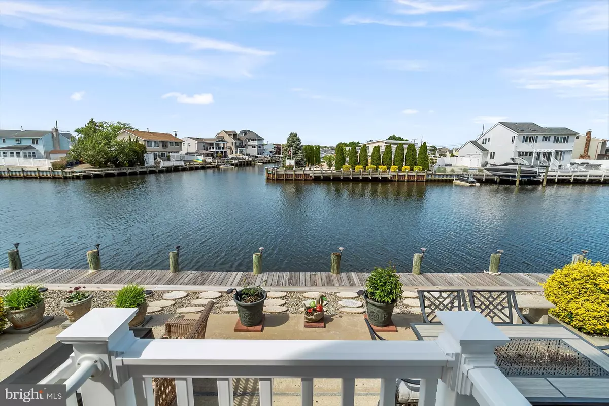 Bayville, NJ 08721,12 BLUE HERON LN