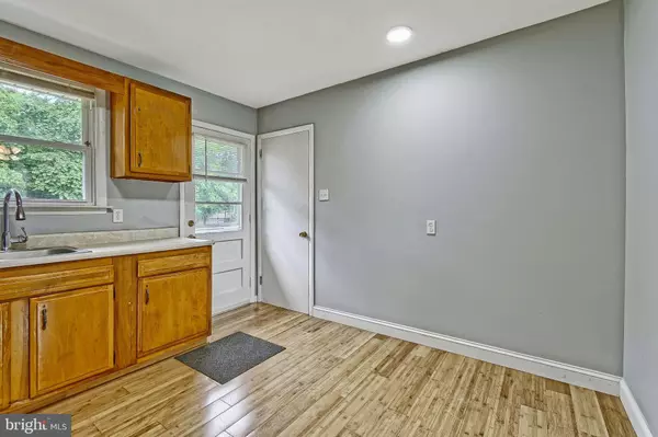 Vineland, NJ 08361,3176 S HANCE BRIDGE RD