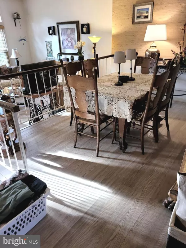 Alexandria, VA 22315,7520 AMESBURY CT