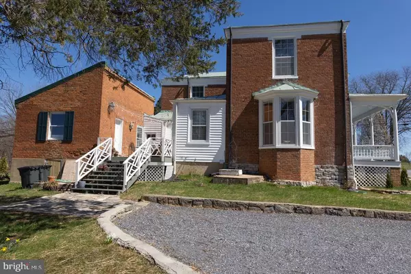 Fincastle, VA 24090,322 MAIN ST E