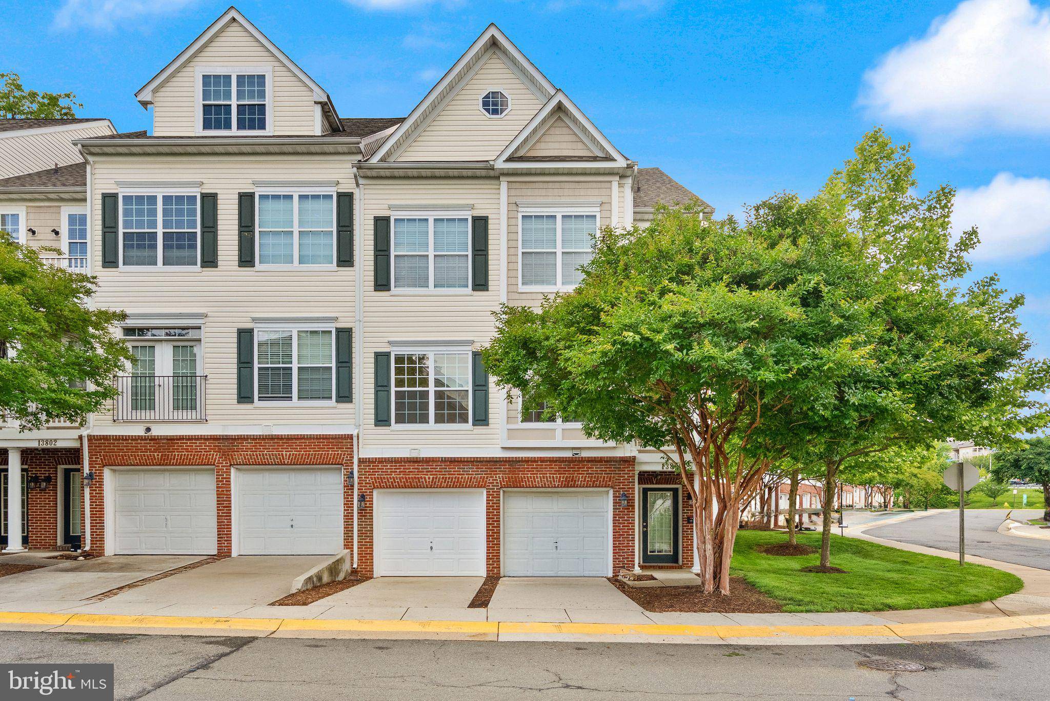 13800 BREEZY RIDGE WAY #101, Woodbridge, VA 22191