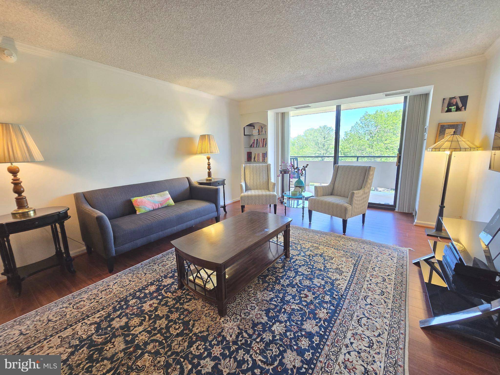 Mclean, VA 22102,1800 OLD MEADOW RD #303